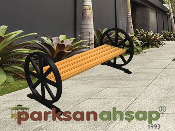 Ahşap Oturma Bankları